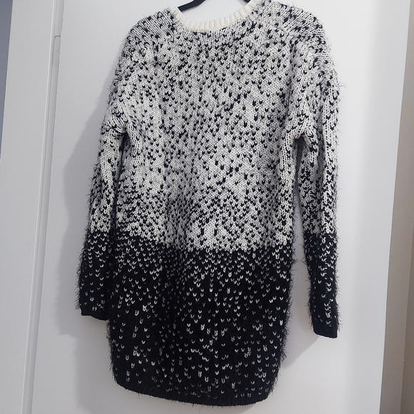 Trouve Ombre V Neck Sweater Sz Xs - Picture 2 of 7